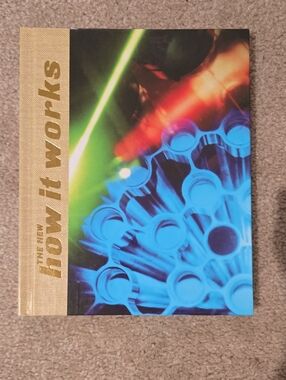 1989 The New How It Works Science and Invention Encyclopedia Vol 1